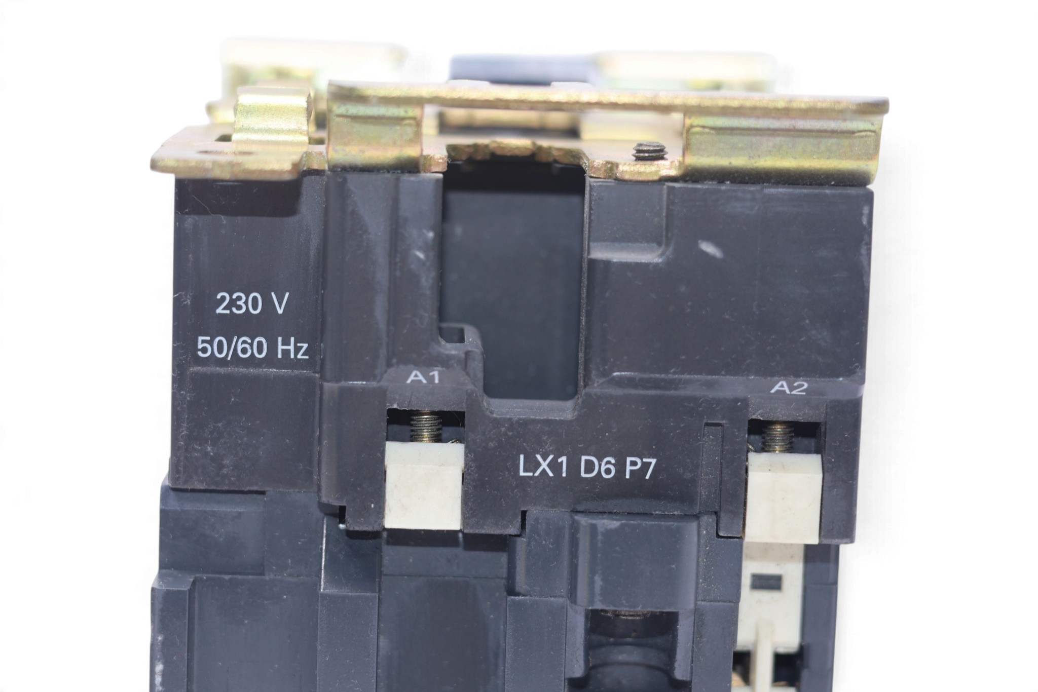 TELEMECANIQUE LC1 D6511 CONTACTOR 220V (30 kW ) - Image 3