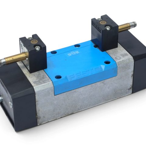 FESTO MDH-5/3G-D-3-M12-C SOLENOID VALVE 539080