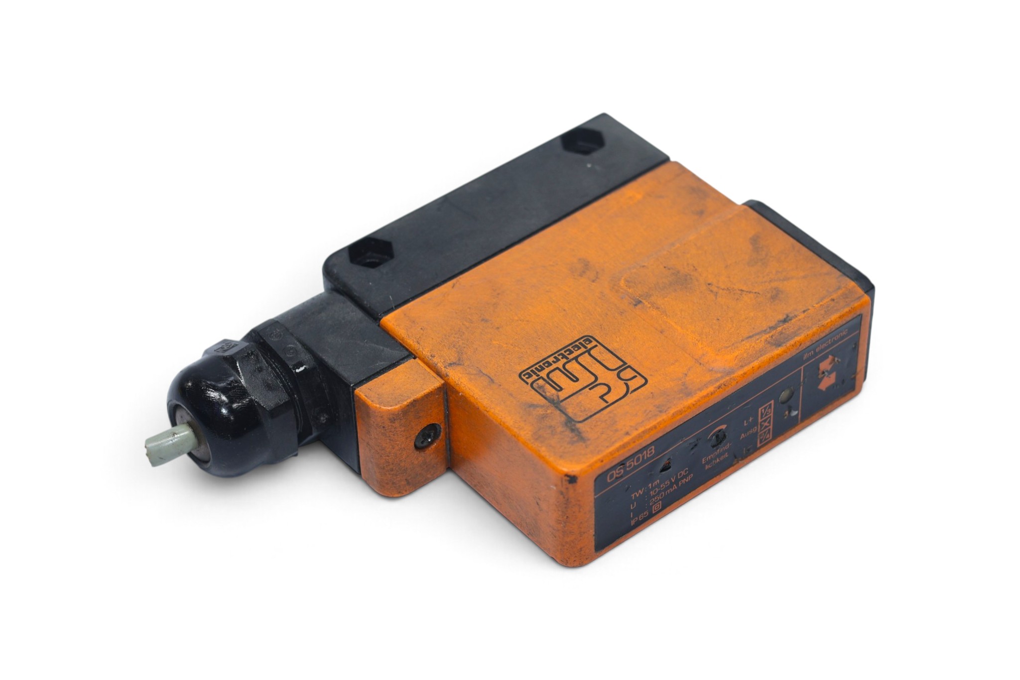 IFM OS5018 DIFFUSE REFLECTION SENSOR OST-FPKG