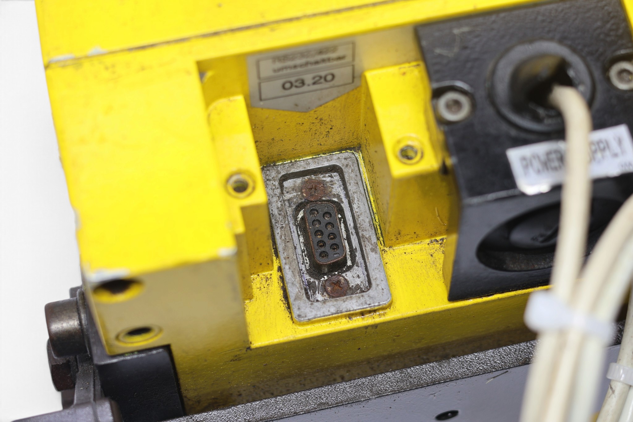 SICK PLS101-312 SAFETY LASER SCANNER 1016066 - Image 5
