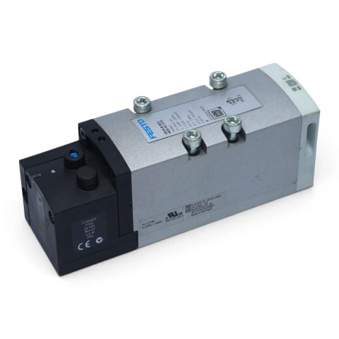 FESTO VSVA-B-M52-MZD-D2-1T1L AIR SOLENOID VALVE 560821